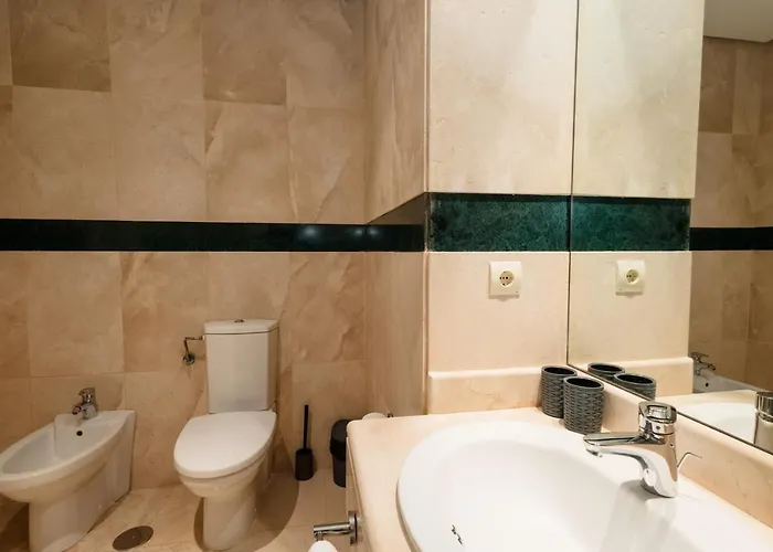 Penthouse With Sea Views In Nueva Andalucia Апартаменти Марбелья