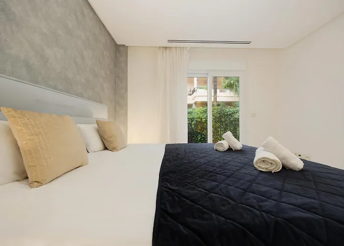 Penthouse With Sea Views In Nueva Andalucia Апартаменти Марбелья