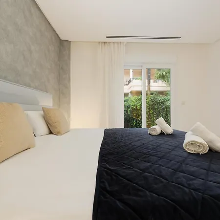 Penthouse With Sea Views In Nueva Andalucia Apartment Marbella