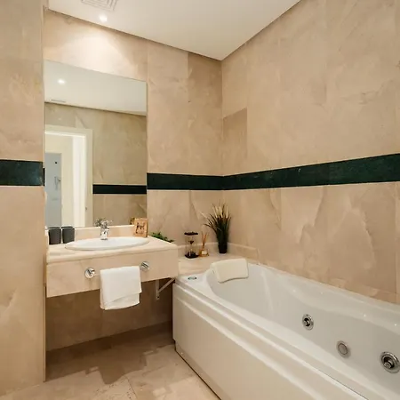 Penthouse With Sea Views In Nueva Andalucia * Marbella